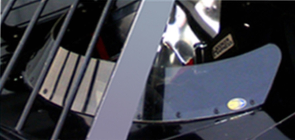 [DOM906] Rock Guard Tinted Windshield